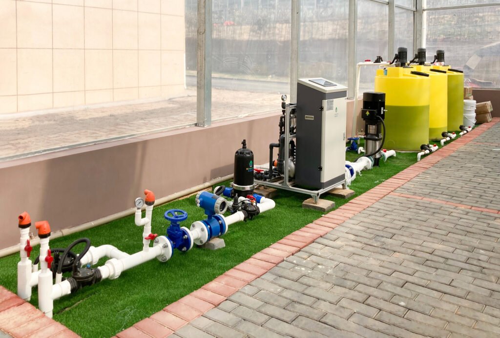 intelligent-fertigation-system-tomato-greenhouse
